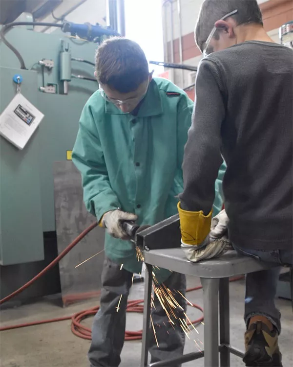middle school students in fabrication class